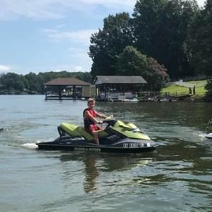 Meet your Posher, Seth